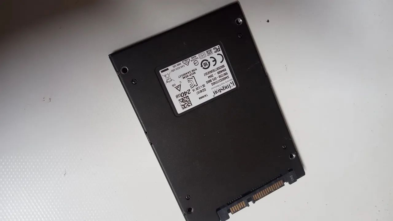 SSD Kingston 240GB excelente - Foto 4