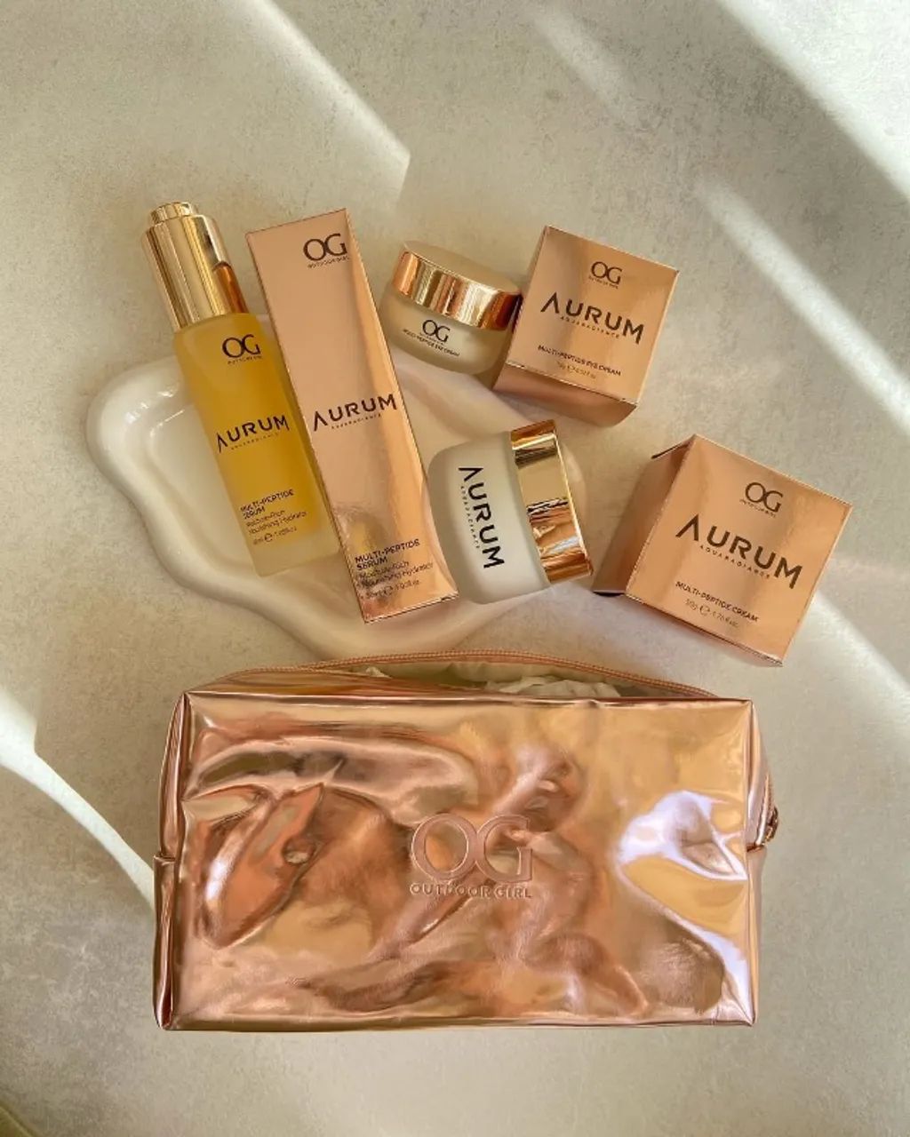 Pele coreana Kit Aurum Multi-Peptide da Outdoor Girl (OG).