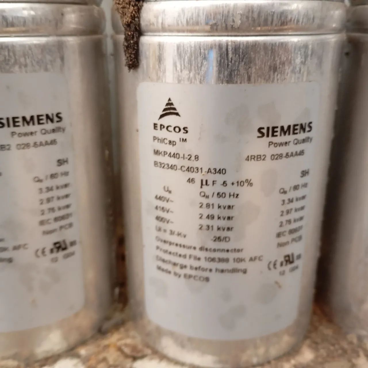 Capacitor 