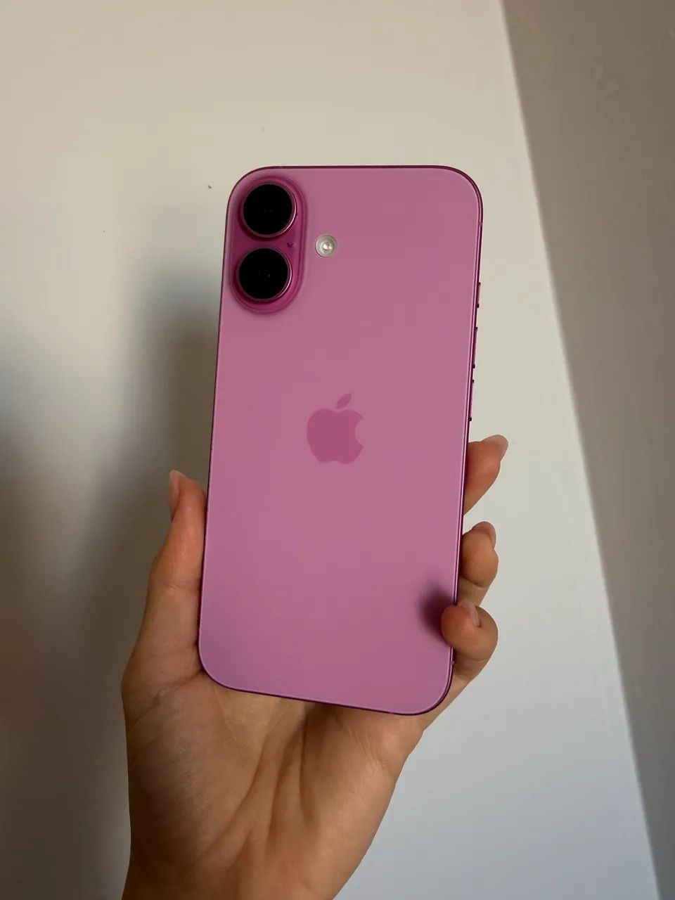 Iphone 16 Rosa - Foto 2