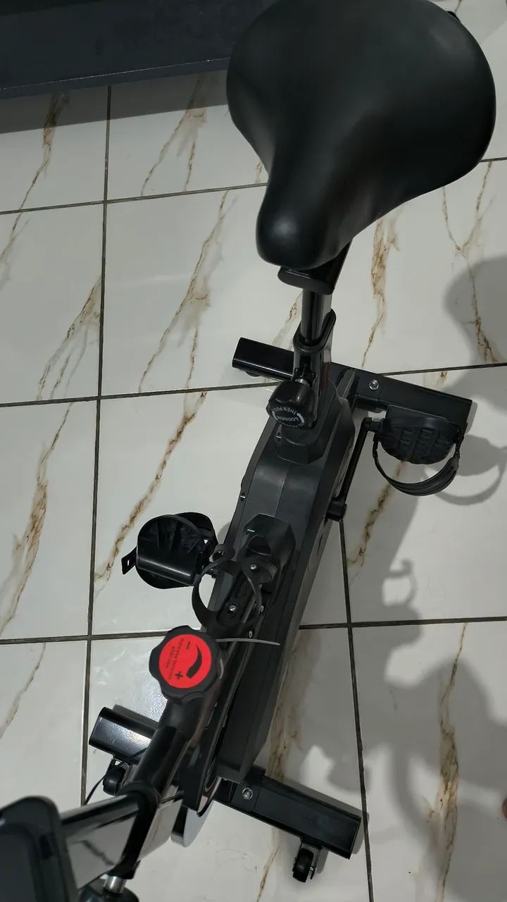 BICICLETA ERGOMÉTRICA  - Foto 3