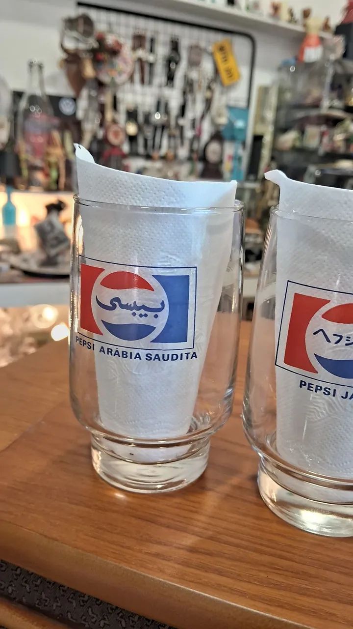 Pepsi Copos anos 80 Países ainda novos  - Foto 5