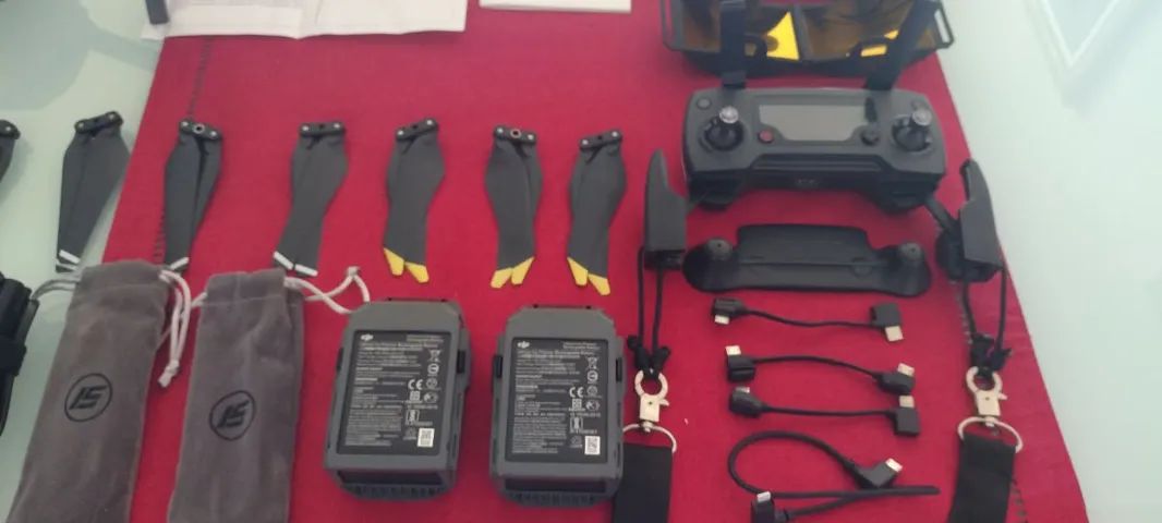 Drone DJI Mavic Pro Kit Fly More Combo (Baterias com 21 e 22 ciclos) - Foto 2