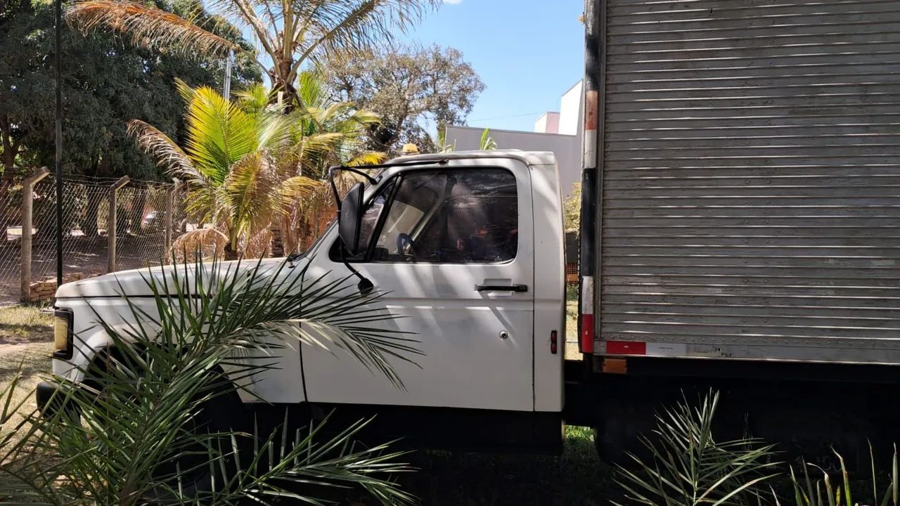 D40 Baú  - Foto 2