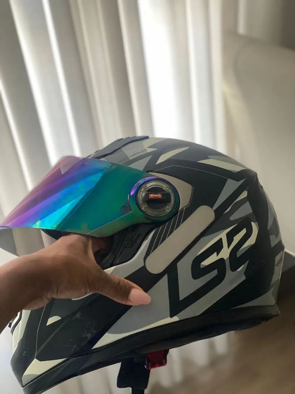 Vendo LS2 VAI COM 2 VISEIRA - Foto 3