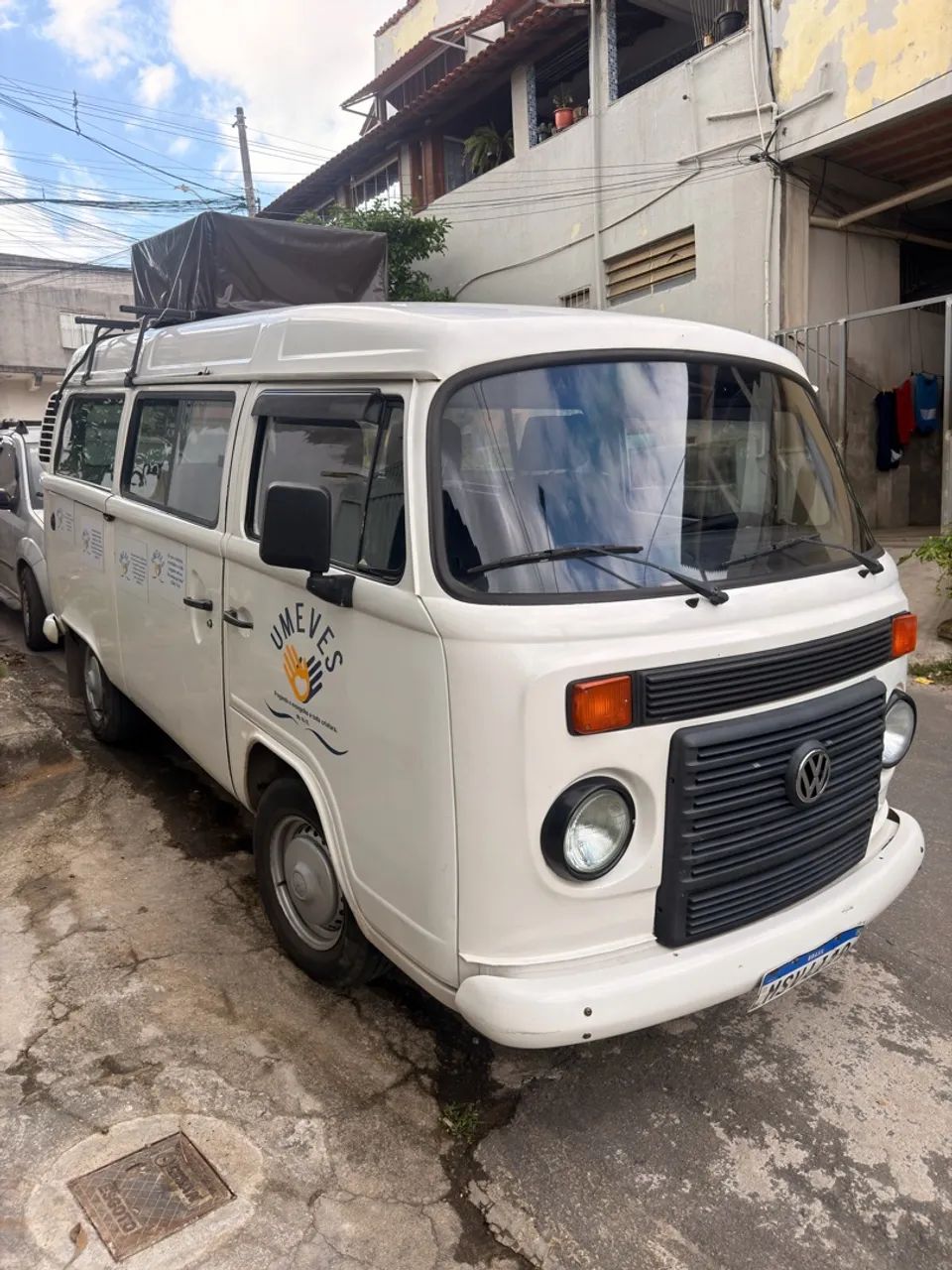 Volkswagen Kombi STANDARD 1.4 MI TOTAL FLEX 8V 2010