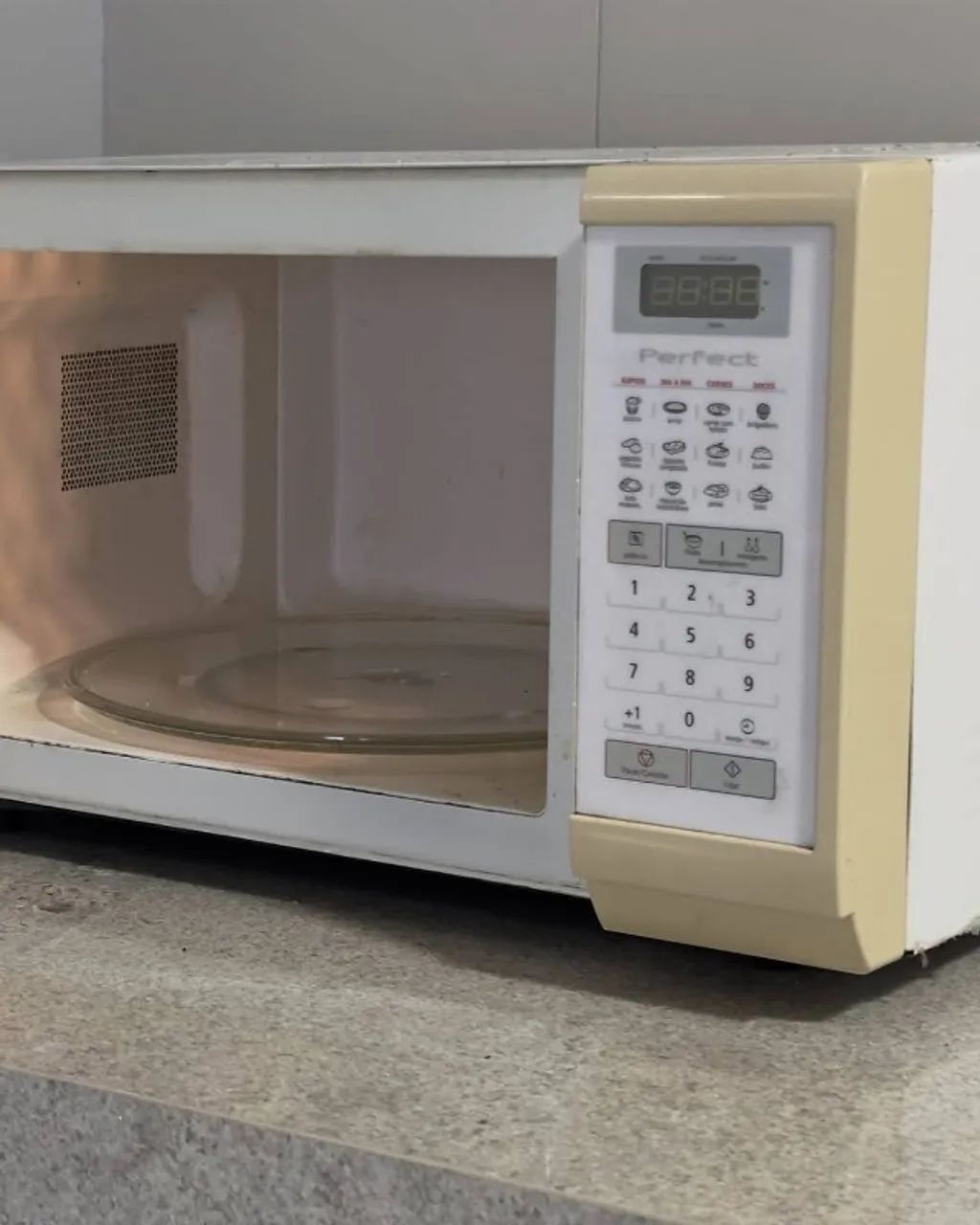 Micro-ondas Panasonic Perfect 28L 220V | Funcionando Perfeitamente - Foto 2