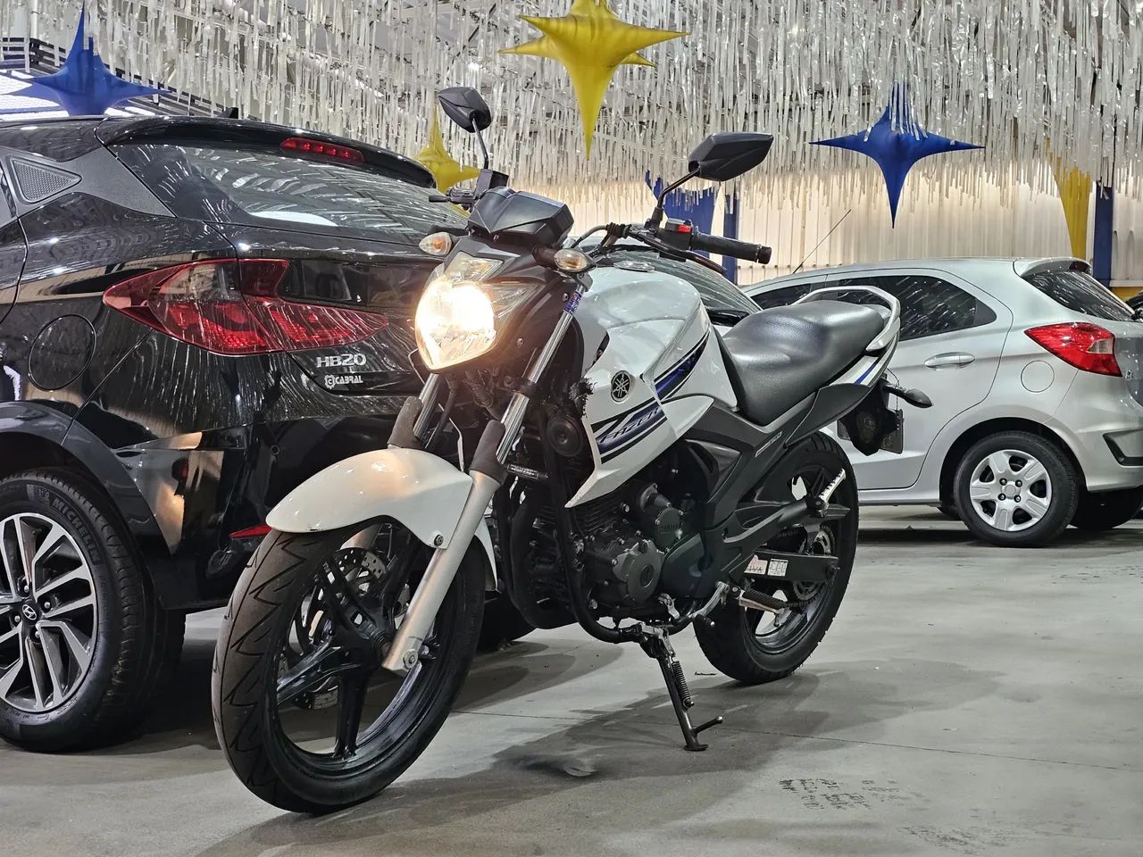 Fazer 250