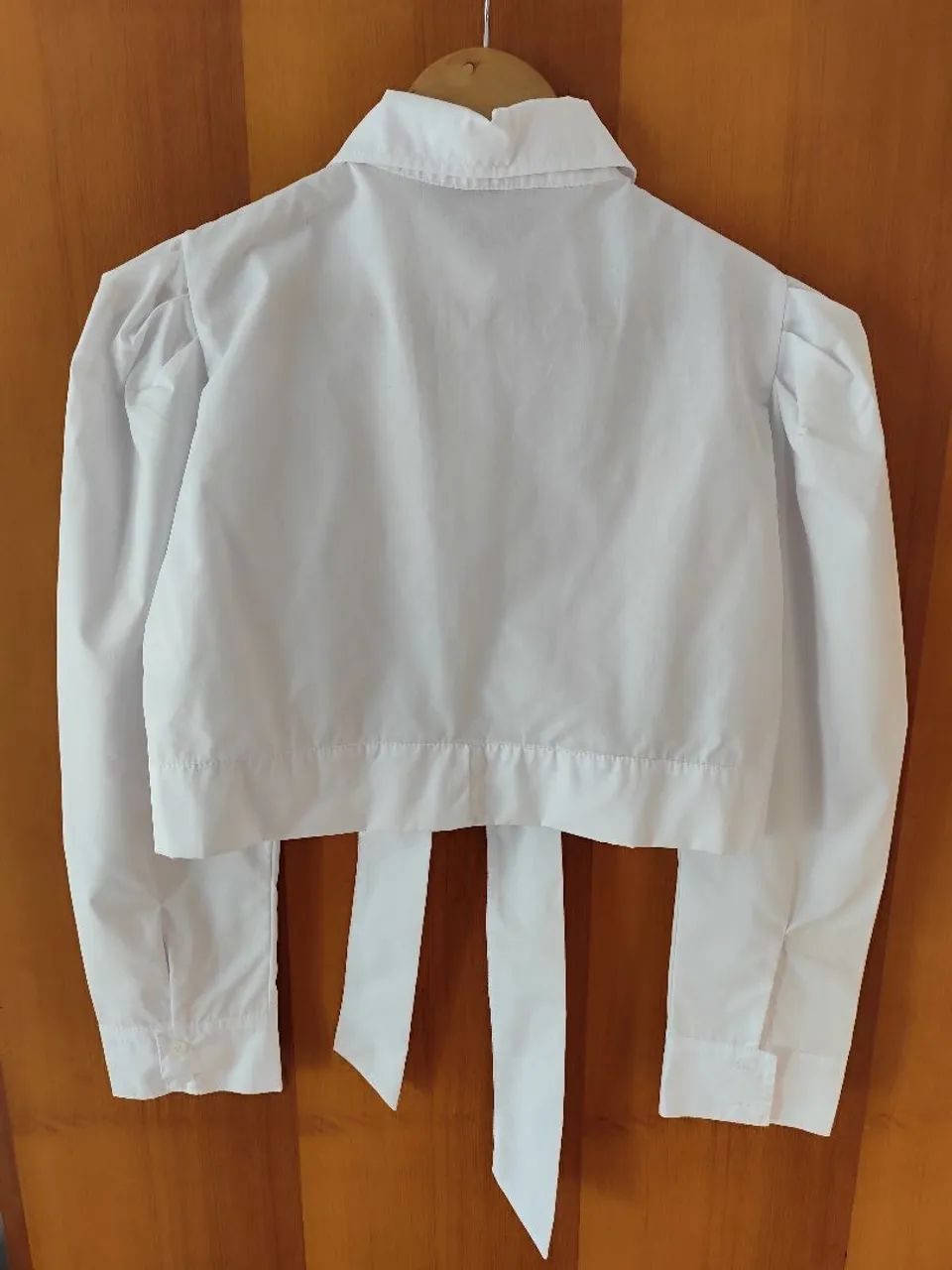 Camisa cropped com amarração - Foto 2