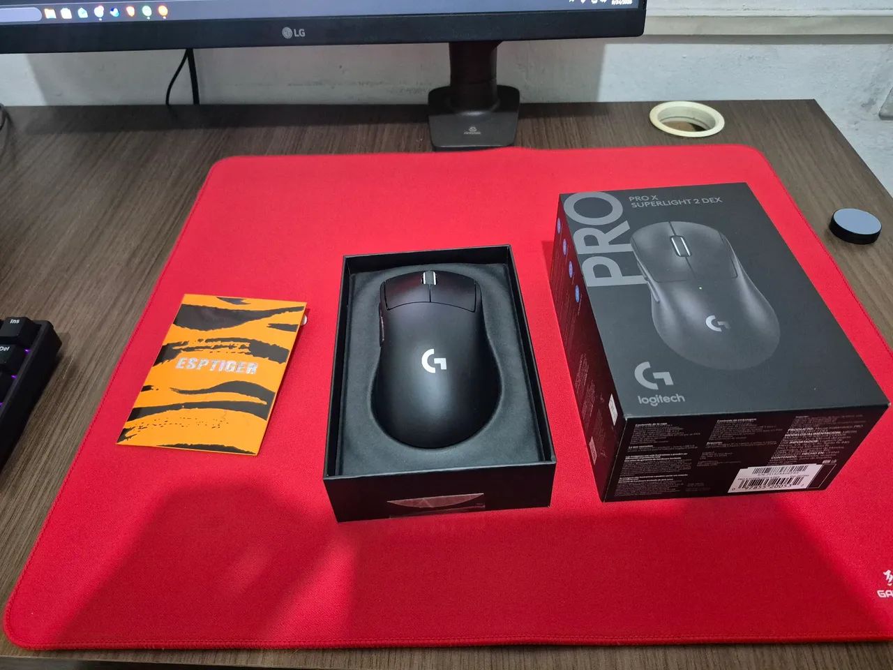 Logitech g pro x superlight 2 dex
