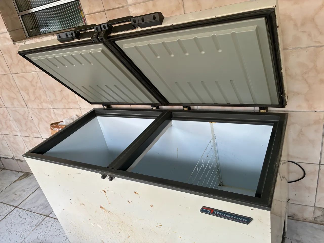 Freezer Metalfrio - Double Action - Foto 3