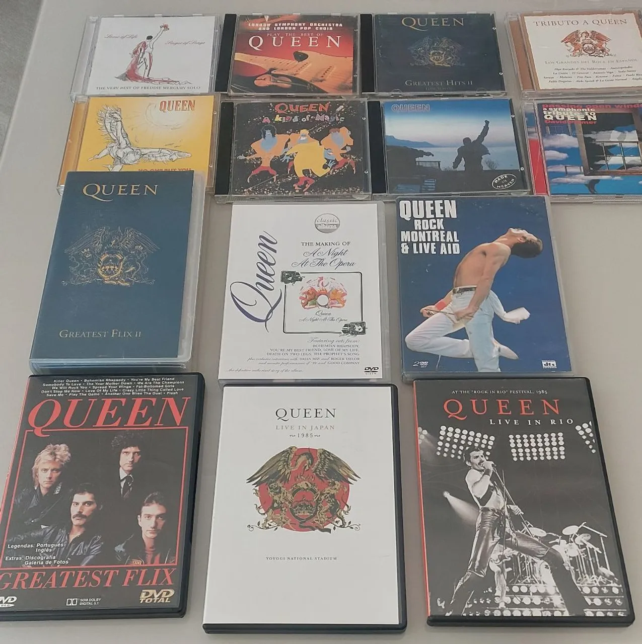 Cd Queen coleção Freddie Mercury dvd cd - CDs, DVDs etc - Jardim
