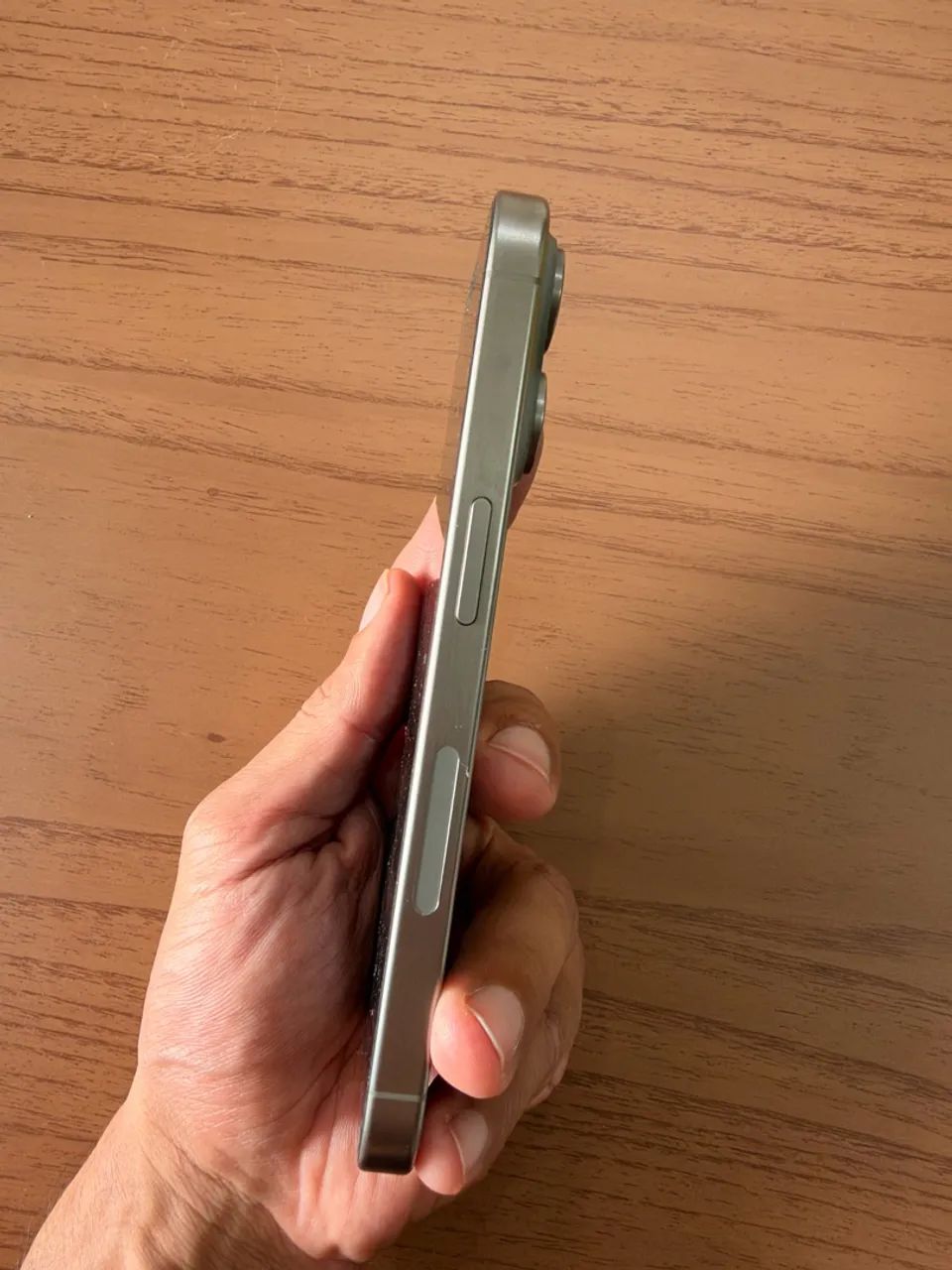 iPhone 15 pro 128gb bateria 84% - Foto 4
