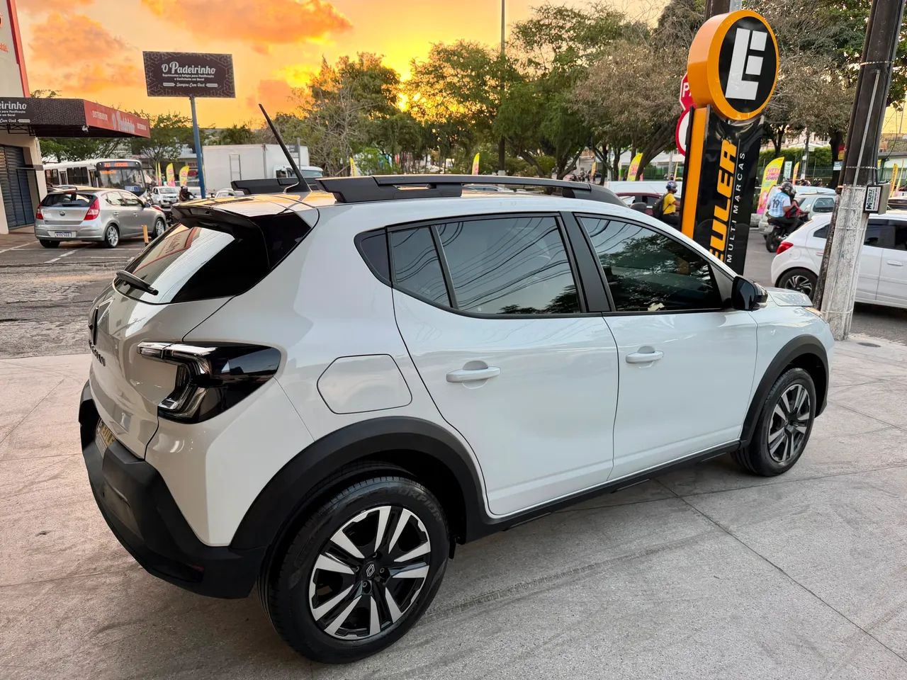 Renault Kwid Zen 1.0 Flex 12V 5P Mec. 2025 - Foto 5