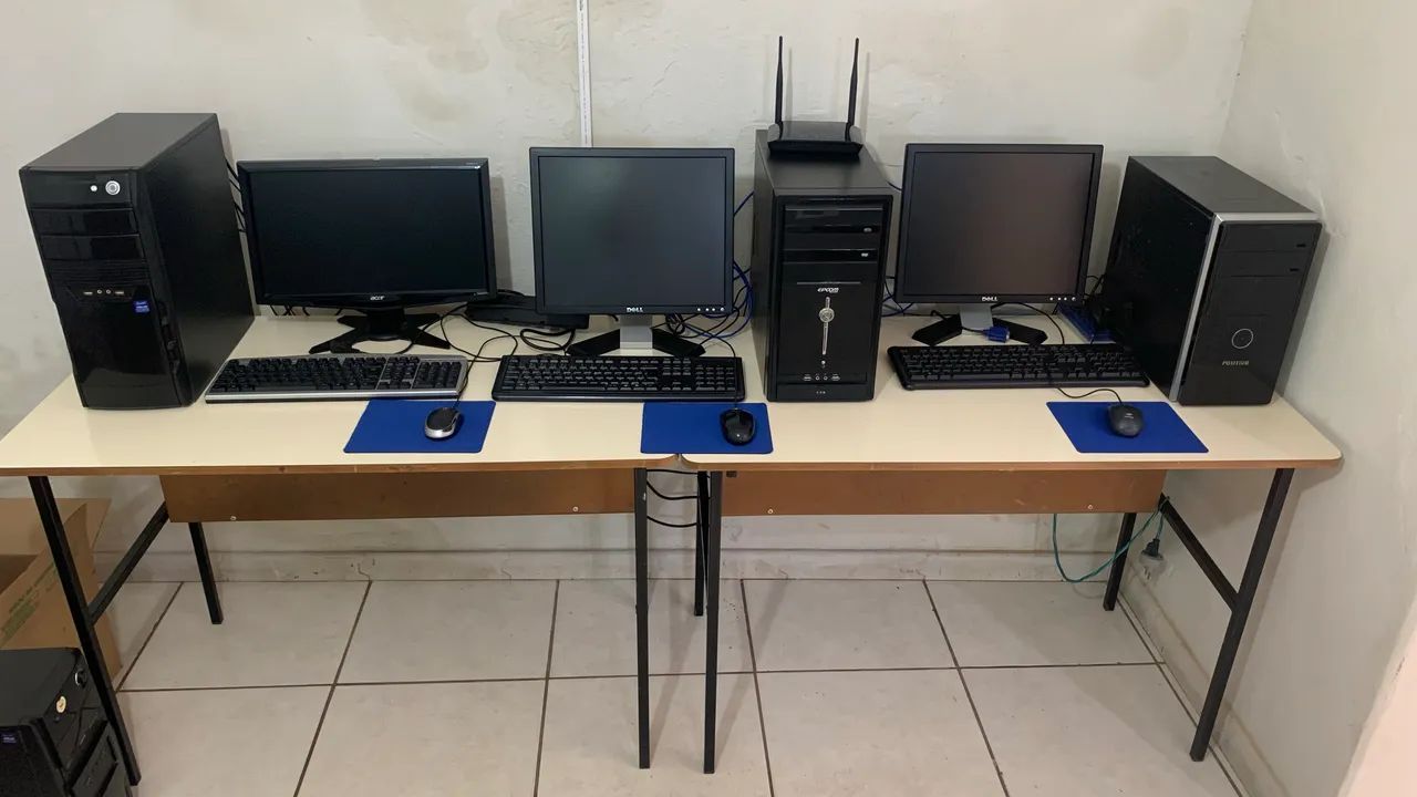 Mesa Bege Usada à Venda - Ótimo Estado! - Foto 4
