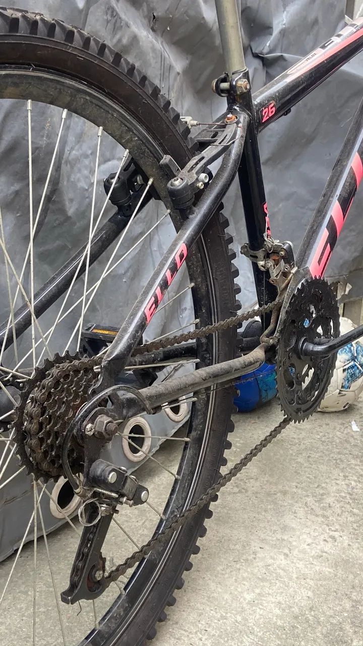 Bicicleta aro 26 - Foto 4