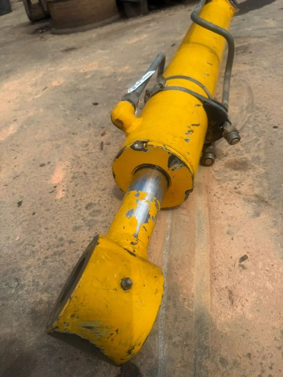 Cilindro Hidráulico Lança Randon RK406 ou RD406 p/n 219002211