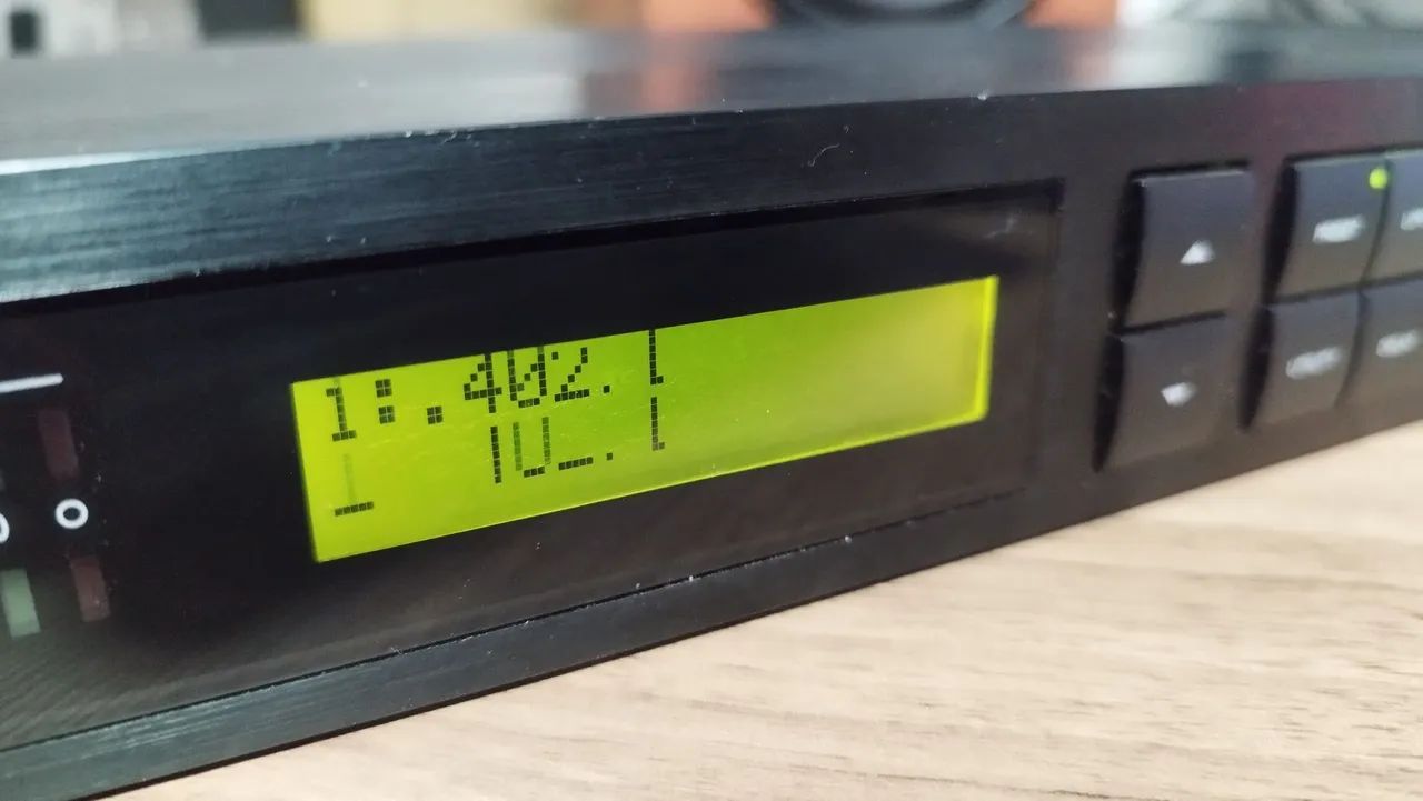 Processador de Áudio Bose Panaray System Digital Controller
