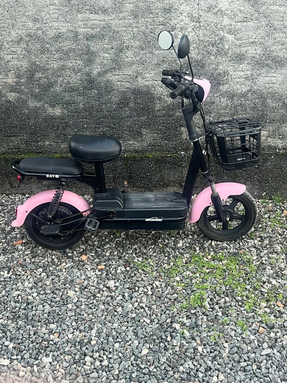 Bicicleta Elétrica Rosa - Aceito propostas e trocas