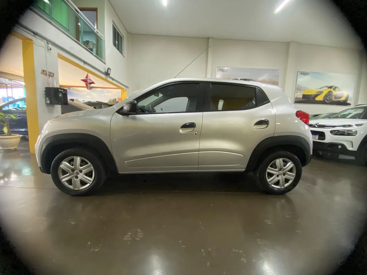 Renault Kwid 1.0 Zen 2022 - Foto 3