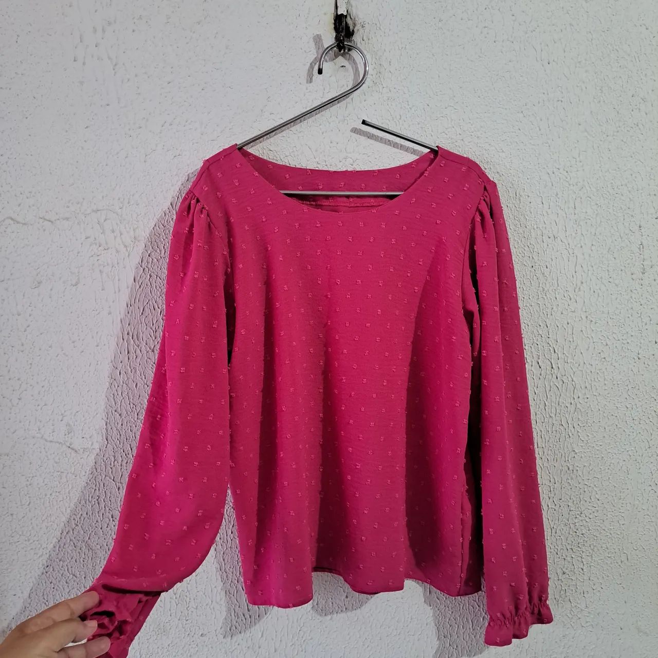 2 lindas blusas M e G com elástico nas mangas e tecido confortável 