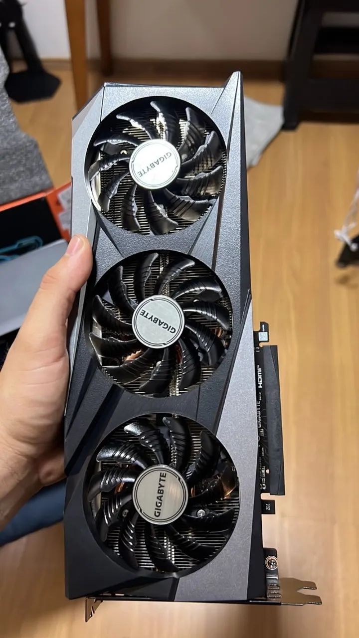 RX 7600 GIGABITE  - Foto 3