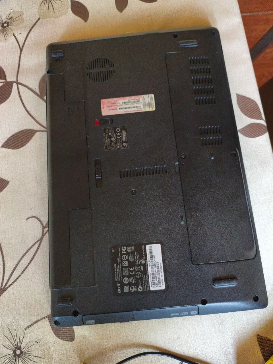 Notebook Acer em ótimo estado  - Foto 3