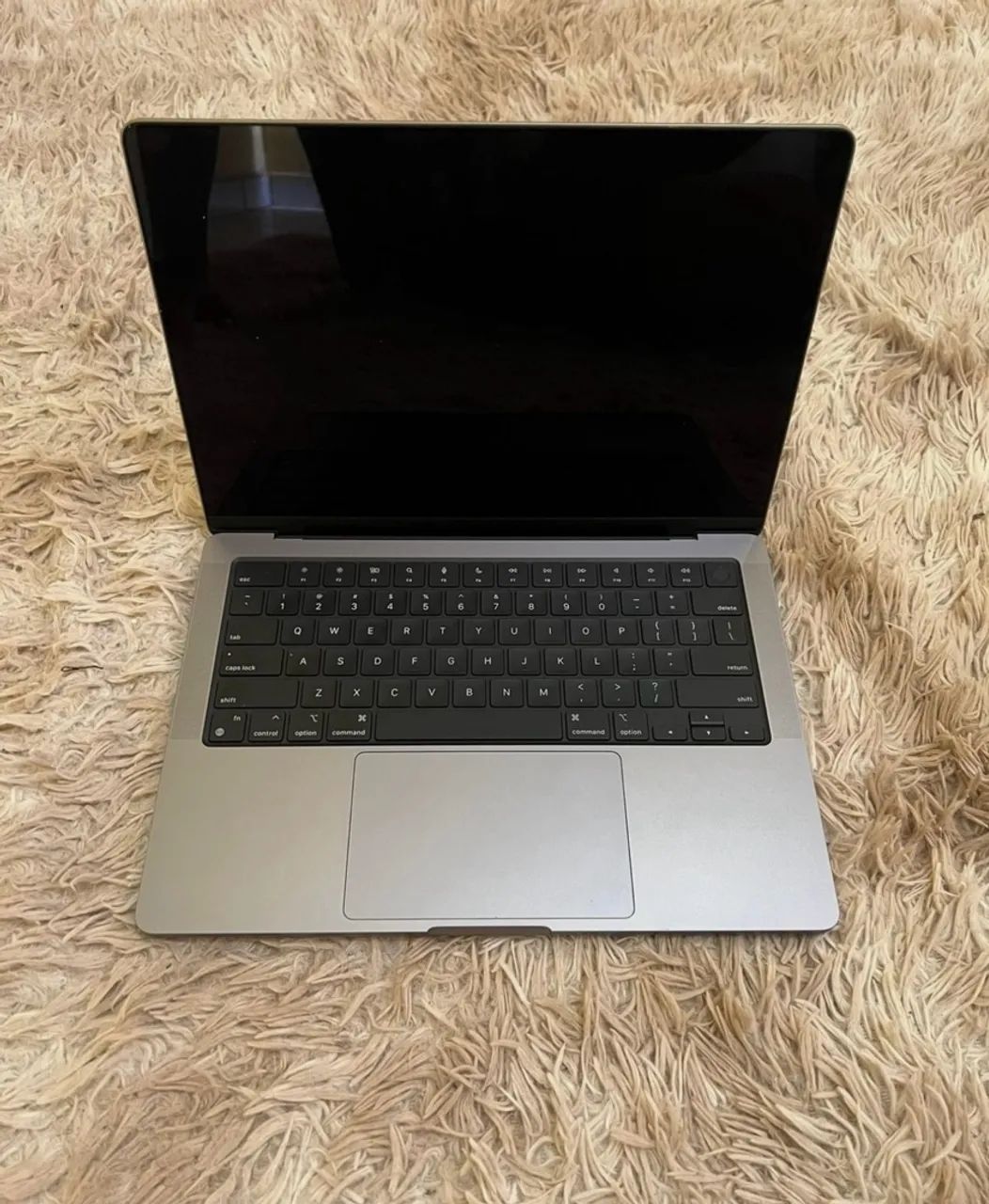 MacBook Pro 14-inch (8GB RAM 512GB SSD) Prateado - Foto 3
