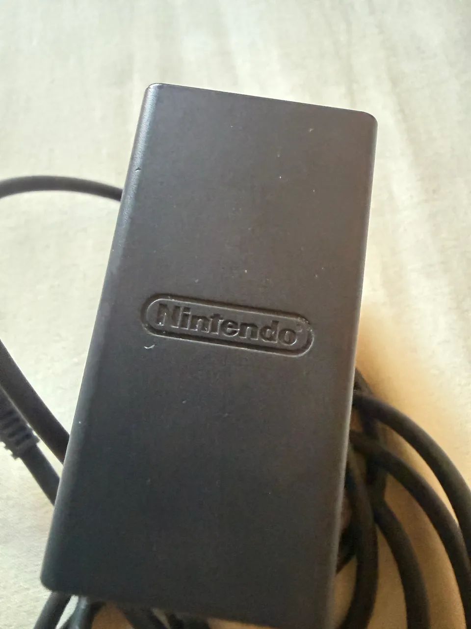 Carregador Nintendo Switch original usado 