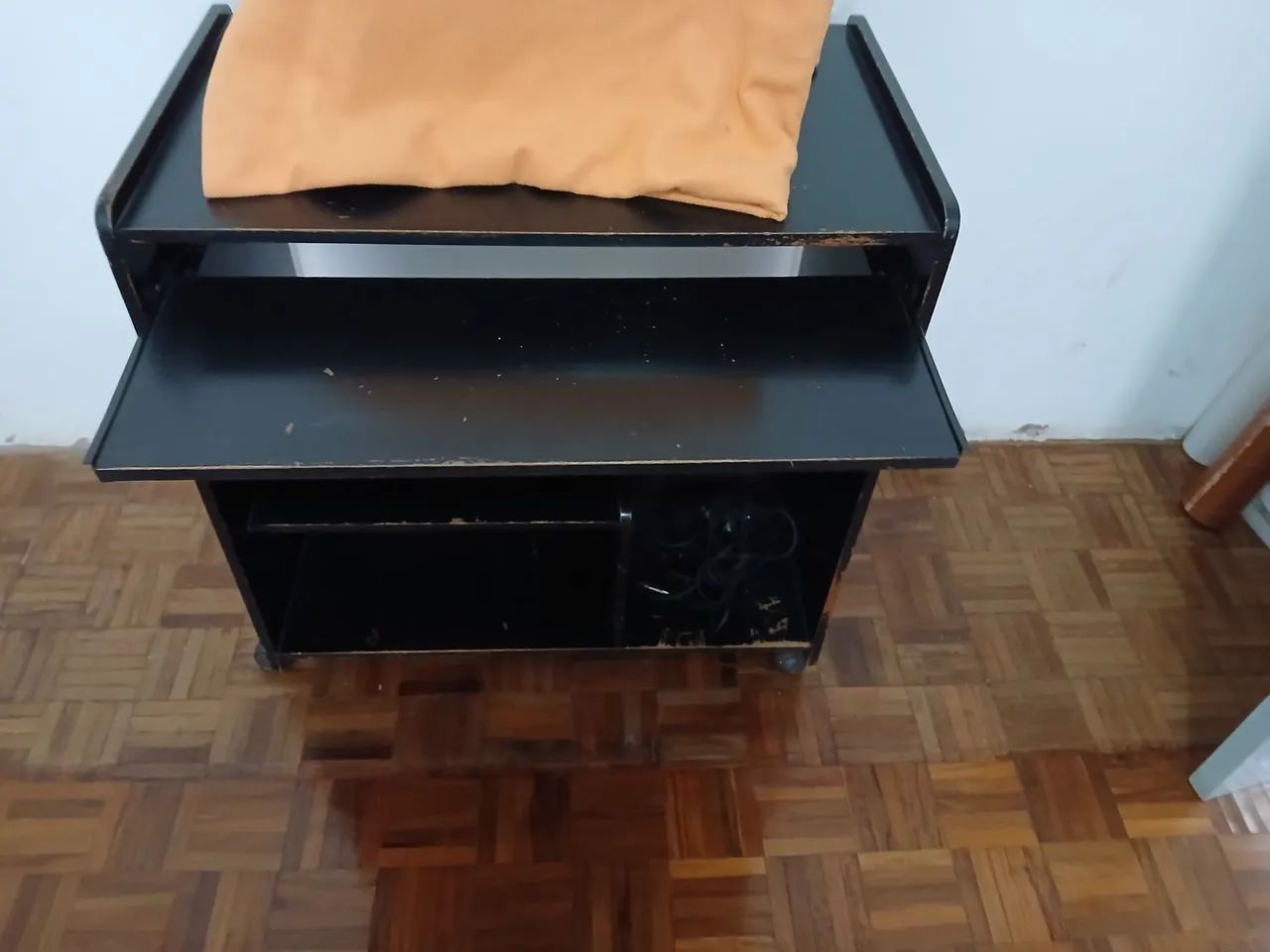 Mesa/Computador - Foto 2