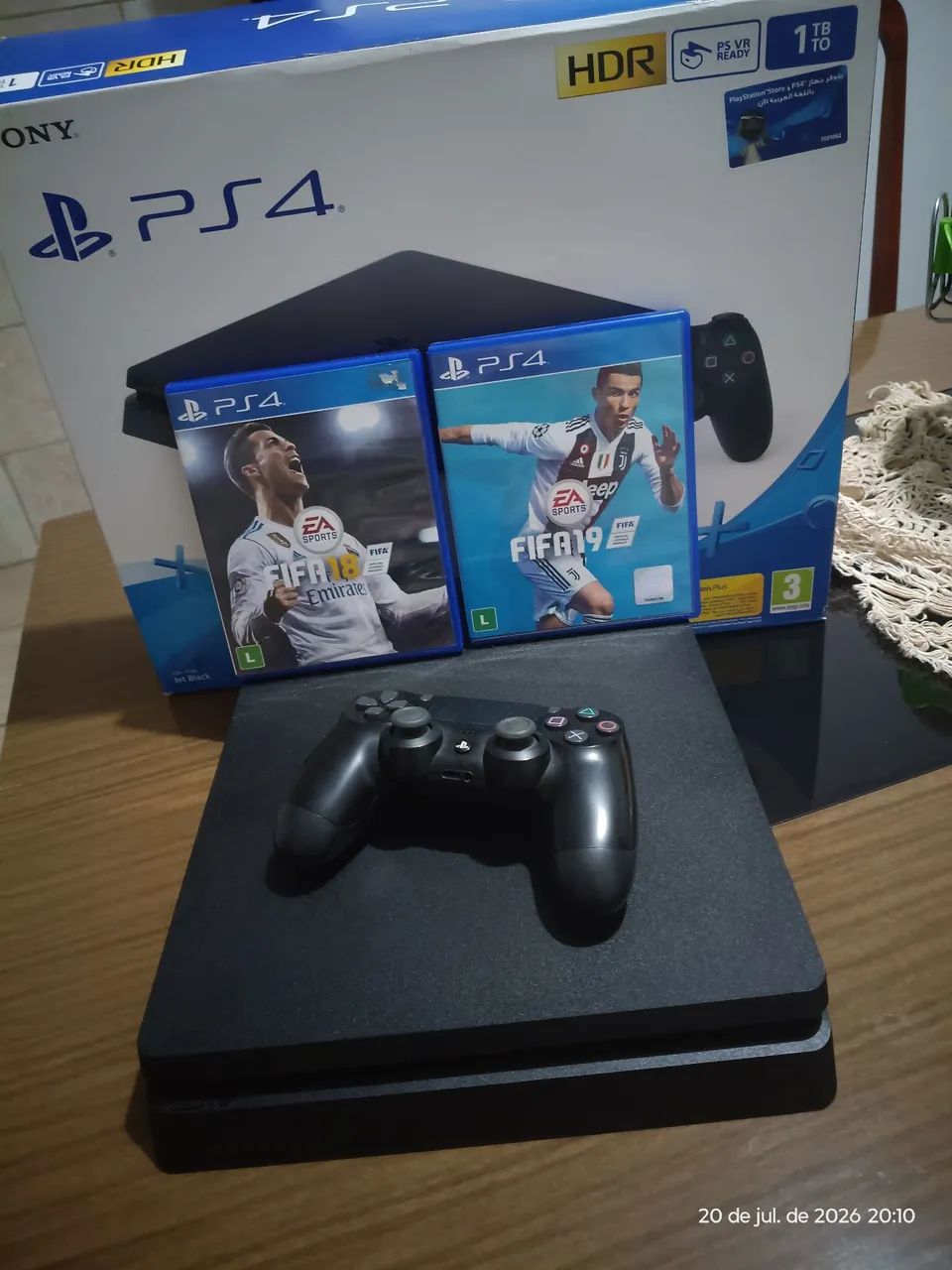 PS4 SLIM 1TB