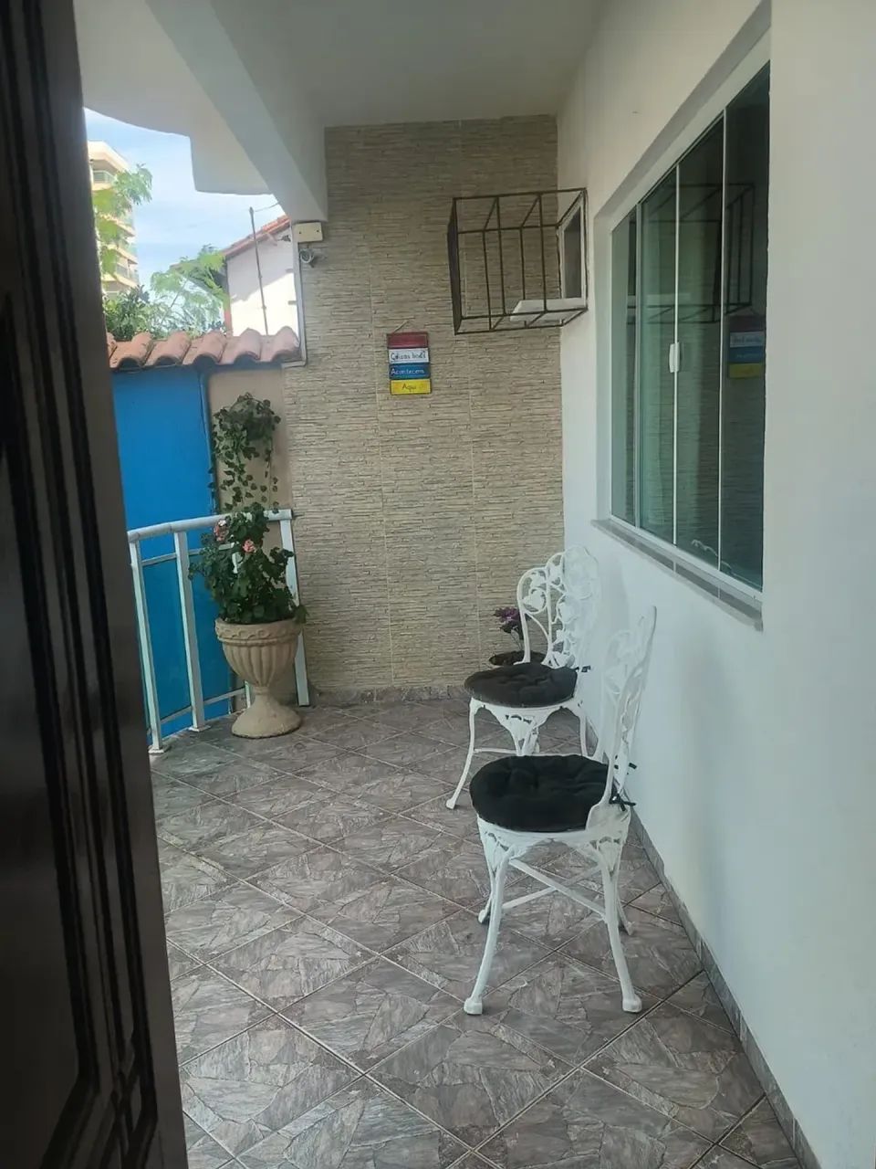 Alugo apartamento mobiliado no Riviera Fluminense com 3 quartos - Foto 5