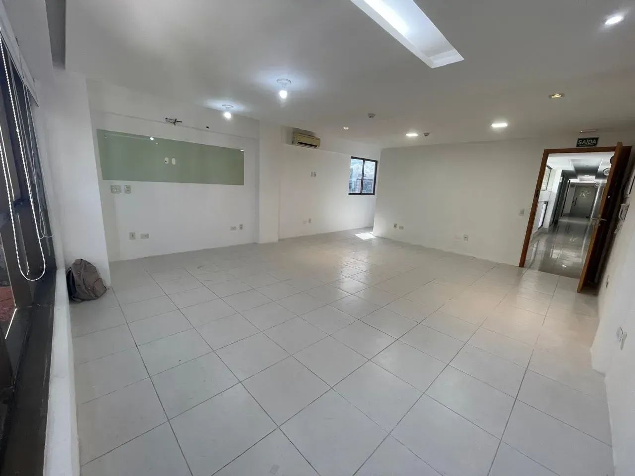 Alugo sala comercial com 45 metros na ilha do leite. - Foto 5