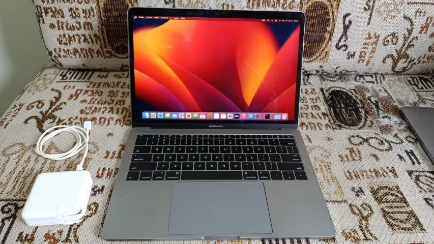 MacBook Pro 2017 A1708