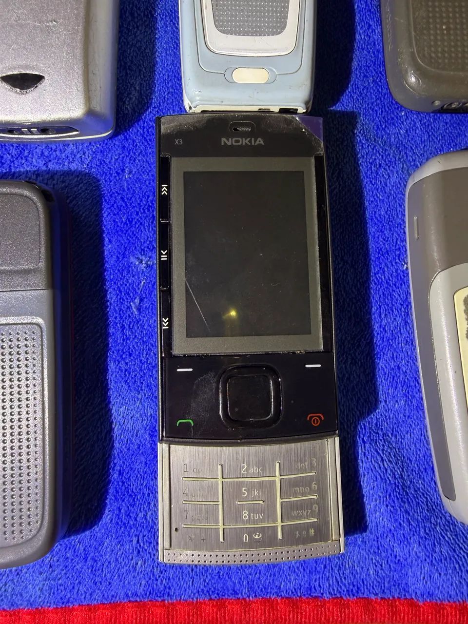 Lote celulares antigos para colecionar ou reparar! - Foto 3