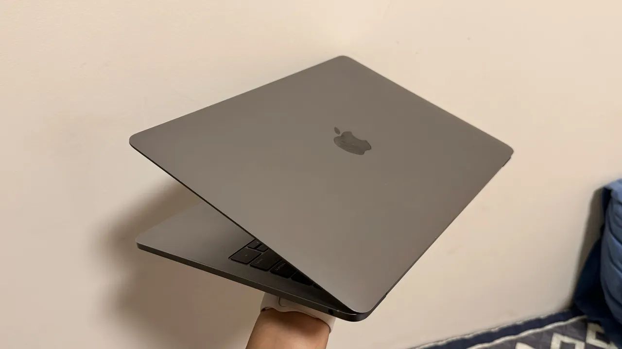 MacBook Pro 13インチ 2019 Core i5/8GB/256GB MacBook Pro i5 13? 2019 8GB RAM | 256GB SSD - Notebooks - Perdizes