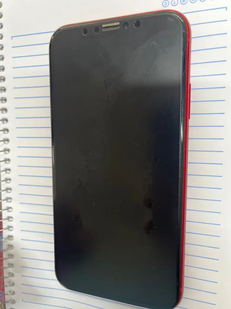 iPhone XR vermelho