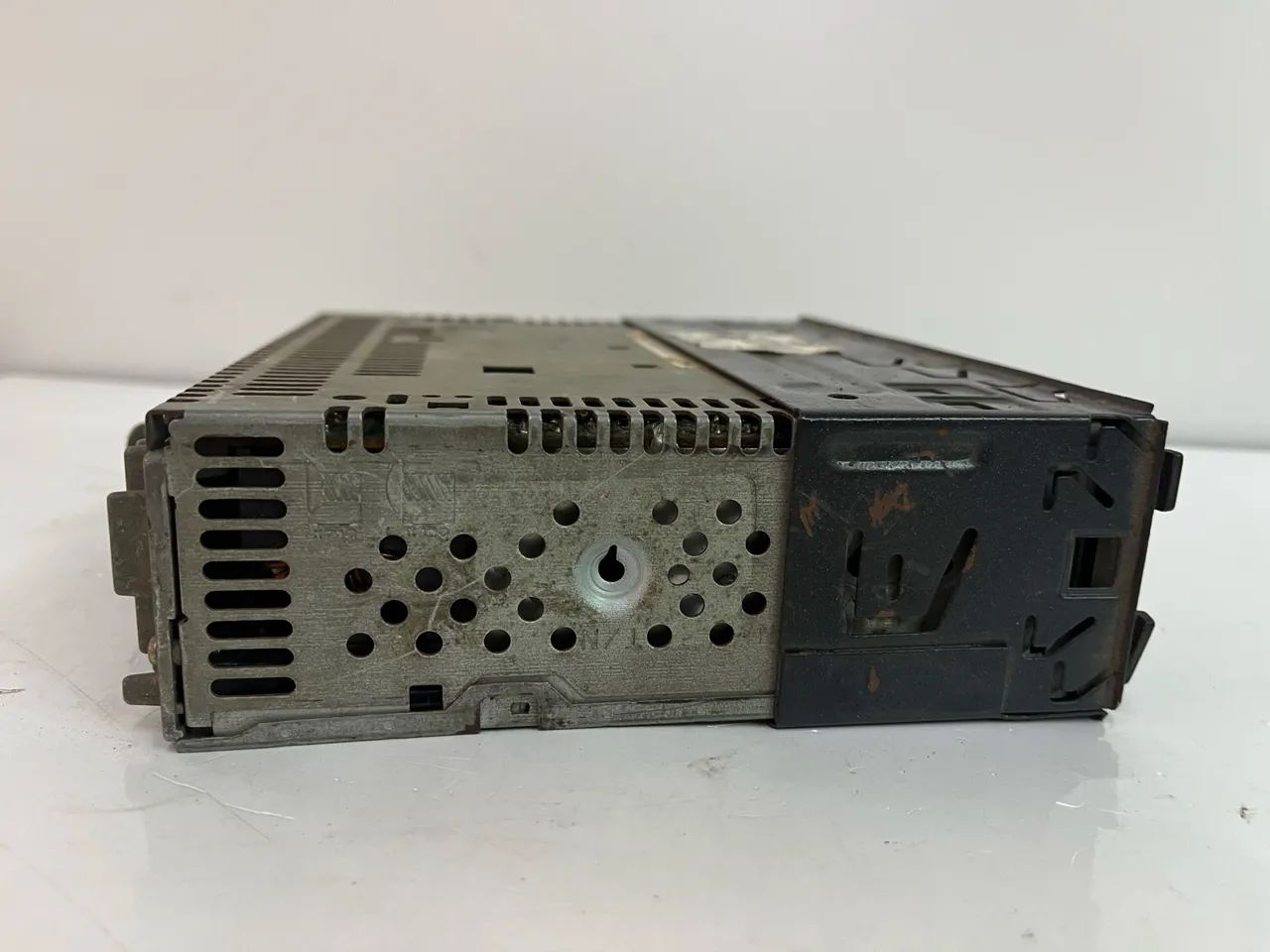 Rádio Automotivo Sony Cdx-4280 com defeito  - Foto 4
