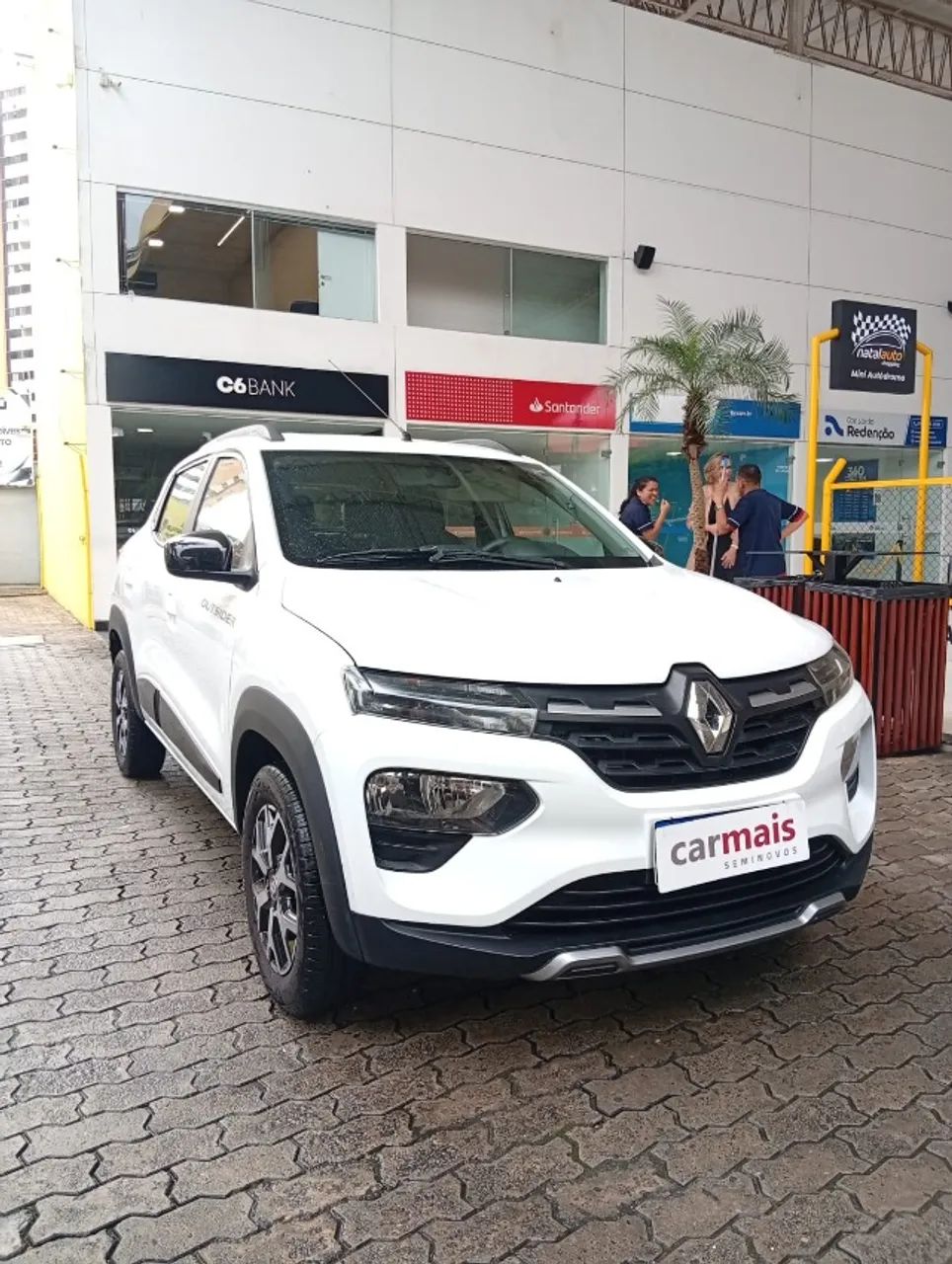 Renault Kwid Outsider 1.0 Flex 12V 5P Mec. 2023 - Foto 2