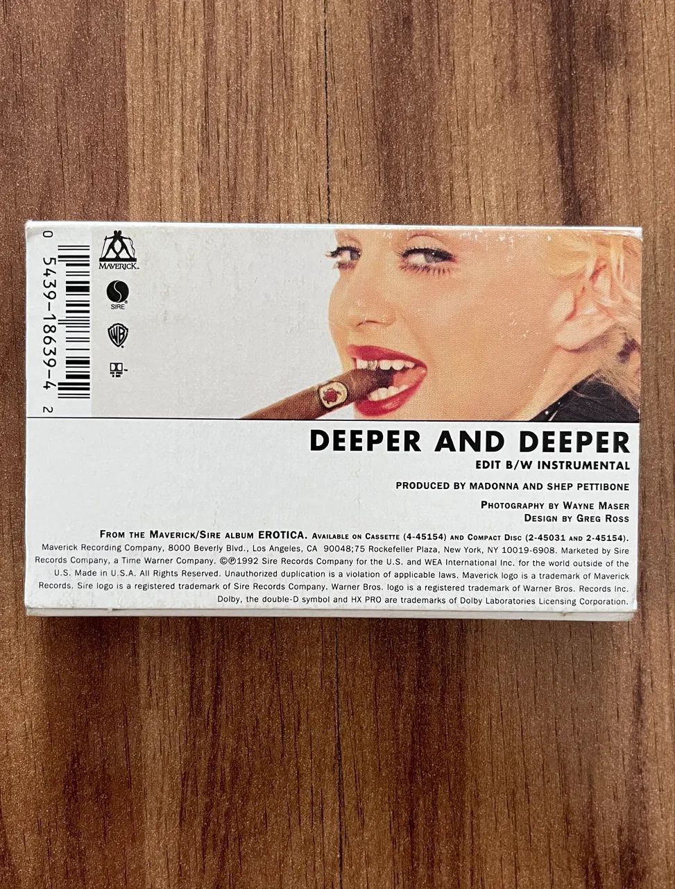 Madonna Kit 2 Fitas Deeper And Deeper e Justfy My Love - CDs, DVDs
