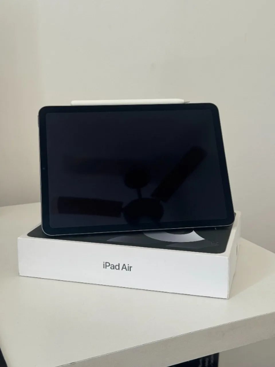 iPad Air 5a geração M1 64GB + Apple Pencil 2 + capa + hub USB