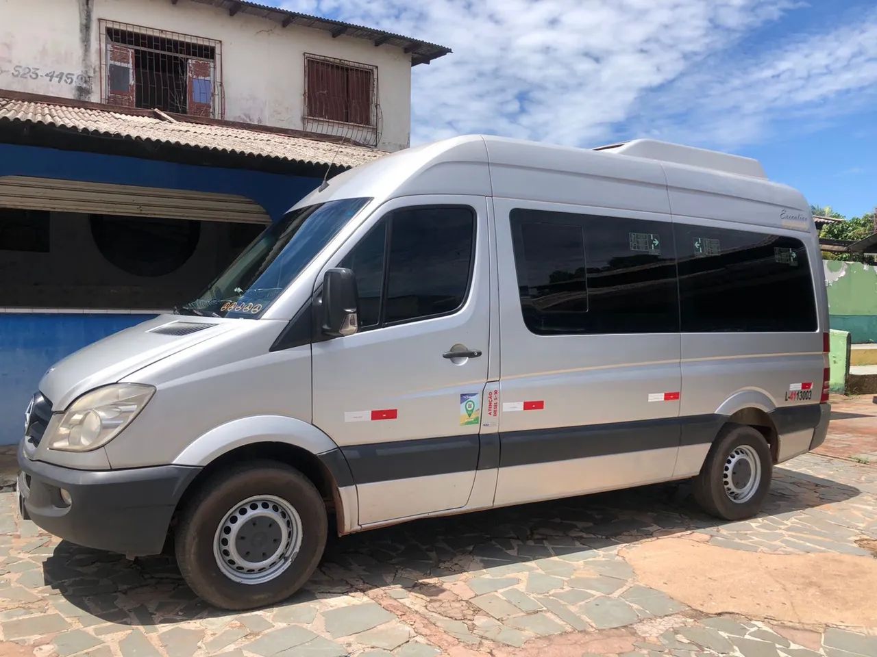 Mercedes-Benz Sprinter Sprinter 415 VAN Luxo T.A. 2.2 Diesel 2013