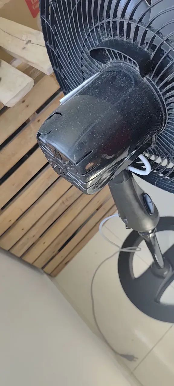 Vendo Ventiladores com defeito - Foto 2