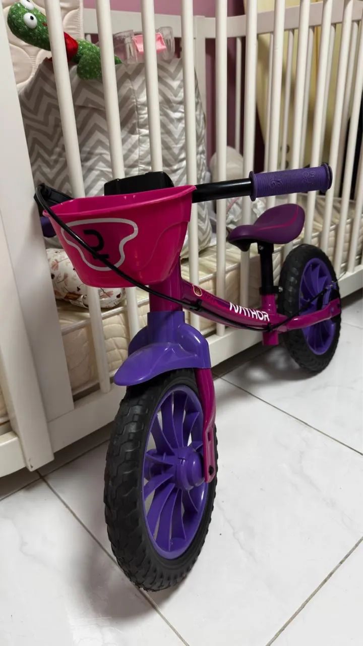 Bicicleta de Equilíbrio Nathor Aro 12 Rosa/Roxa com Cestinha - Foto 3
