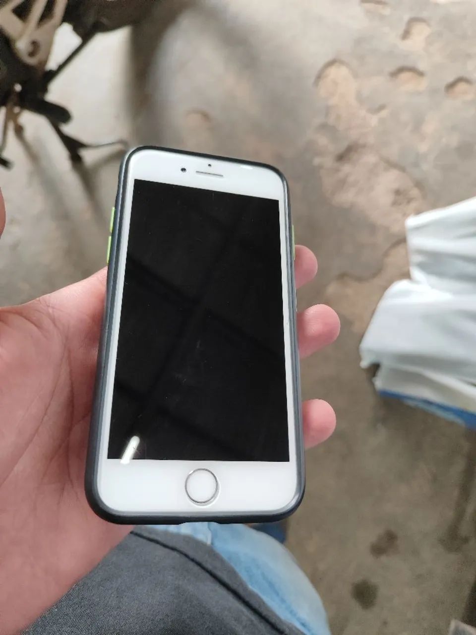 iPhone 8 retirar peças  - Foto 2