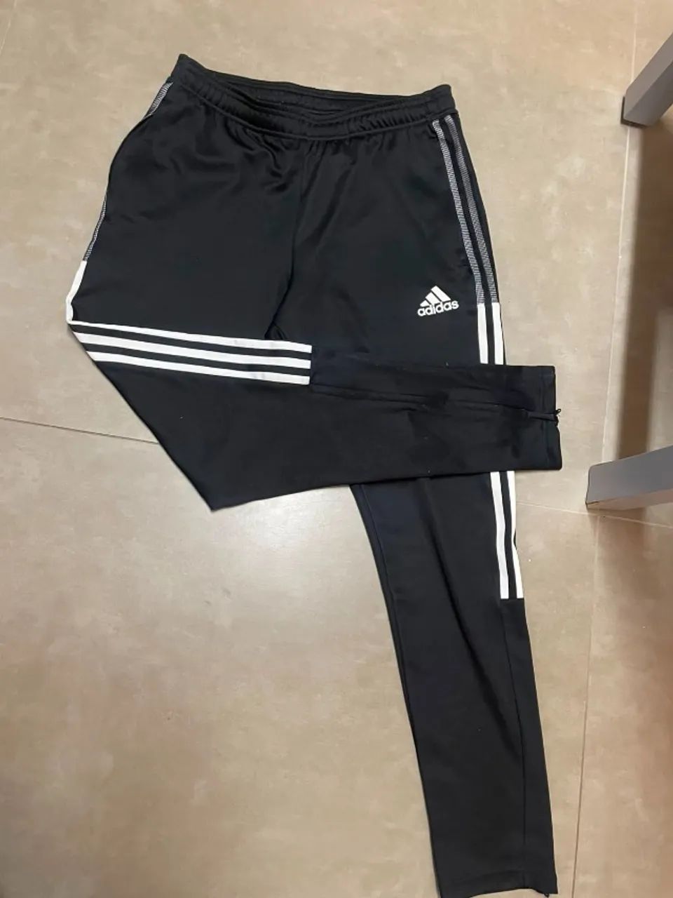 Calça Adidas Preta - Foto 2