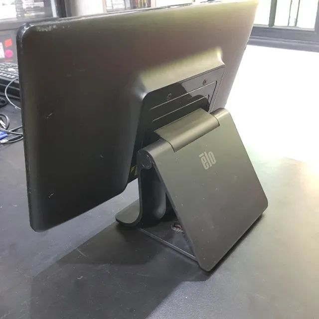 Monitor Touch de Bancada Elo ET1509L - Foto 3