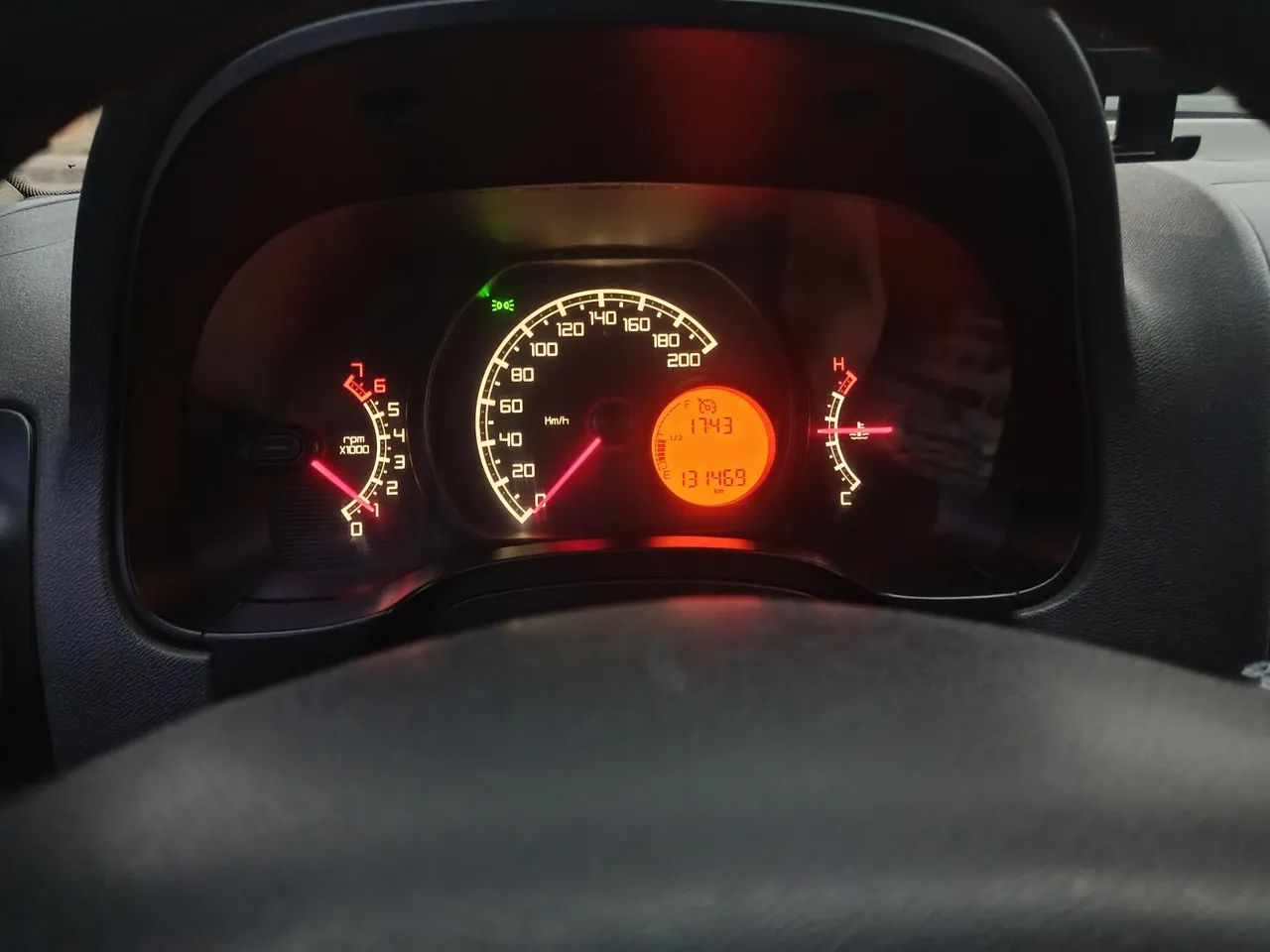 Fiat Strada Working 1.4 MPI Fire Flex 8V CE 2014 - Foto 4