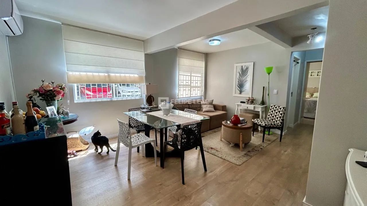 Apartamento em Coqueiros - Florianópolis