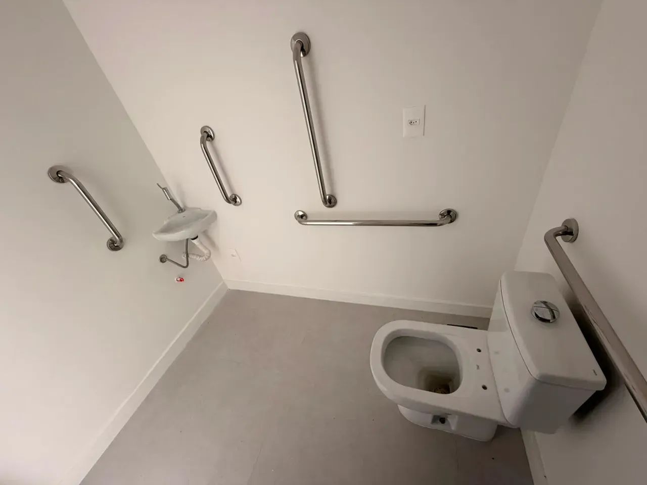 Alugo Sala Comercial Nova  -  Jurerê - Florianópolis - SC - Foto 3